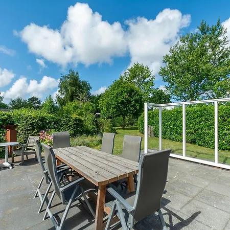 Modernly Furnished For 4 People