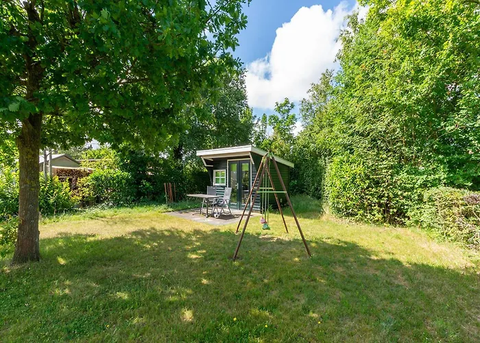 Modernly Furnished For 4 People *