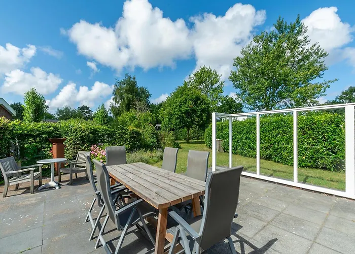 Modernly Furnished For 4 People